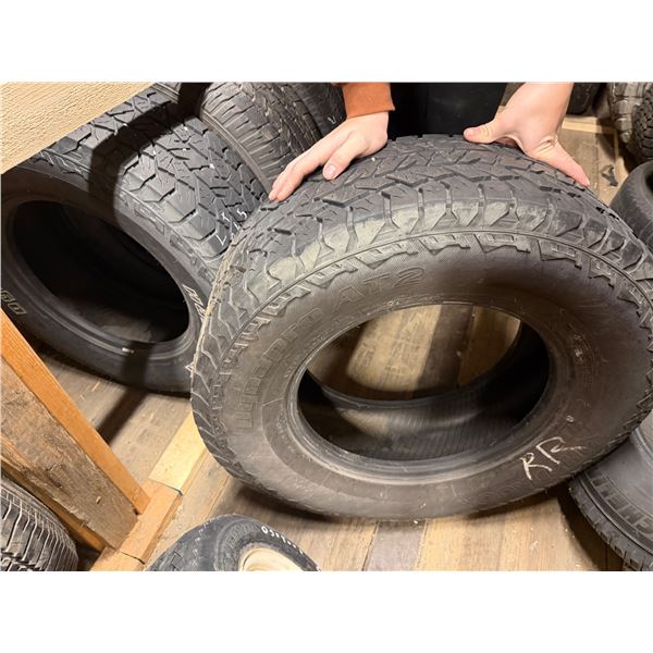 HANKOOK 265/70 or 17 tires (2)