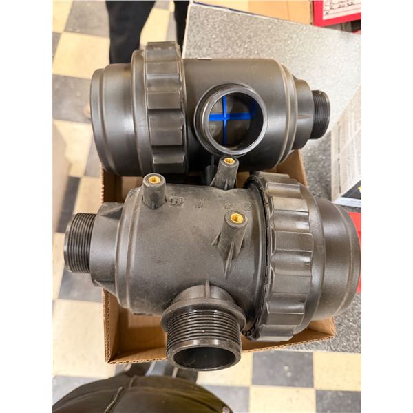 Filters with shut off valves