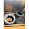 Image 1 : 3 tires