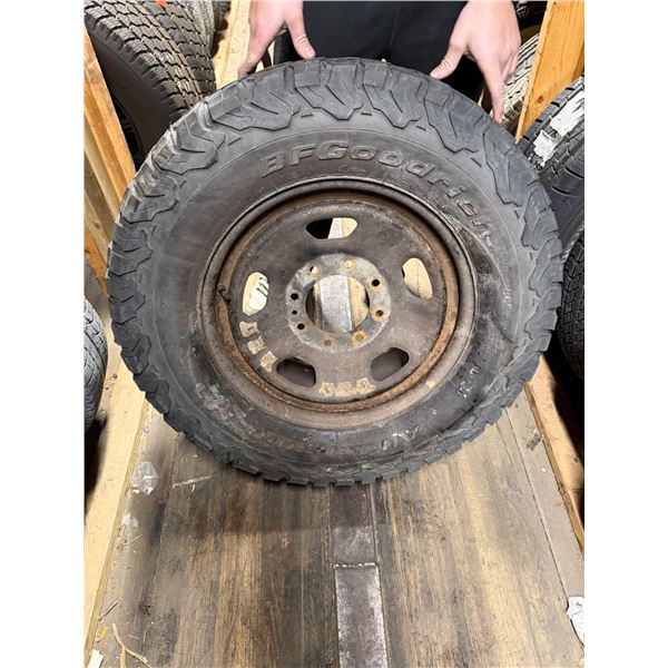 PF Goodrich Tire 285/65R 18