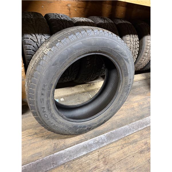 Single tire 275/55R 20