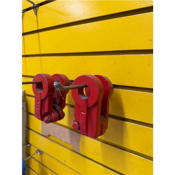 Threaded cylinder ends