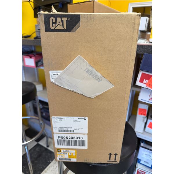 CAT  air filter, 130–4678