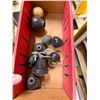 Image 1 : Assorted knobs