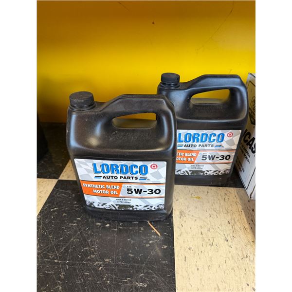 Lordco synthetic blend oil 5W – 33.78 L  (2)