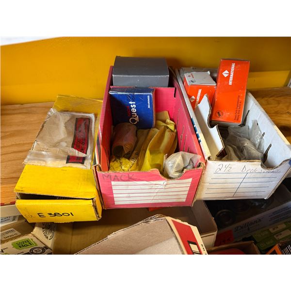 Assorted vehicle parts