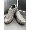 Image 2 : Men’s Slip-On Suede Shoes with Rubber Soles