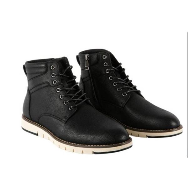 Steve Madden Men’s Black Boots, Size 10, with Ortholite Comfort Foam Insoles