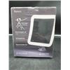 Image 3 : Fancii Mira 10X Magnifying LED Makeup Mirror