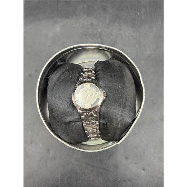 Nibo Quartz Watch with Metal Link Bracelet