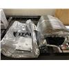 Image 3 : Titan Performance Products Lightweight All-Weather Car Cover for 200-Inch Sedans