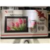 Image 2 : 10.1 Inch Smart WiFi Digital Photo Frame with wirless connectivity