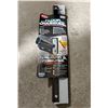 Image 2 : Quickie Brand 18-Inch Floor Squeegee with Rubber Blade