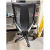 Image 3 : Adjustable Office Chair with Mesh Back and Armrests