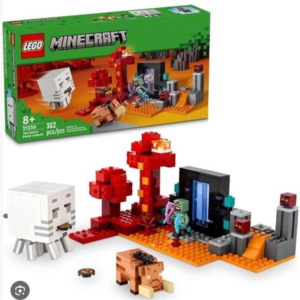LEGO Minecraft 21255 The Nether Portal Ambush, 352 Pieces, Age 8+