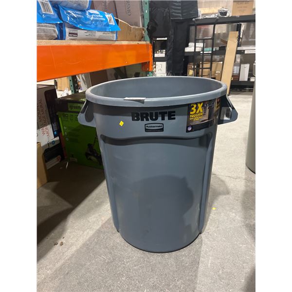 Rubbermaid Commercial Products Brute Trash Can, Gray, 44-Gallon Capacity