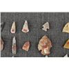 Image 19 : COLLECTION OF PREHISTORIC STONE POINTS