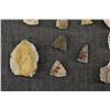 Image 22 : COLLECTION OF PREHISTORIC STONE POINTS