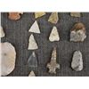Image 4 : COLLECTION OF PREHISTORIC STONE POINTS