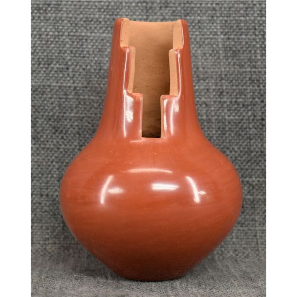 SANTA CLARA POTTERY VASE (ANGELA SALAZAR)