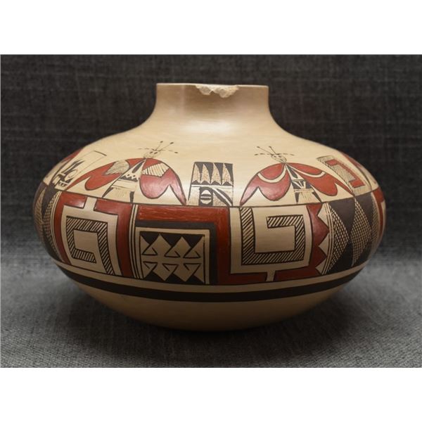 HOPI POTTERY JAR (RAYVIN NAMPEYO)