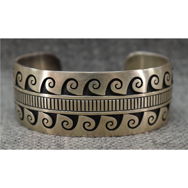 HOPI BRACELET (CHARLESTON LEWIS)