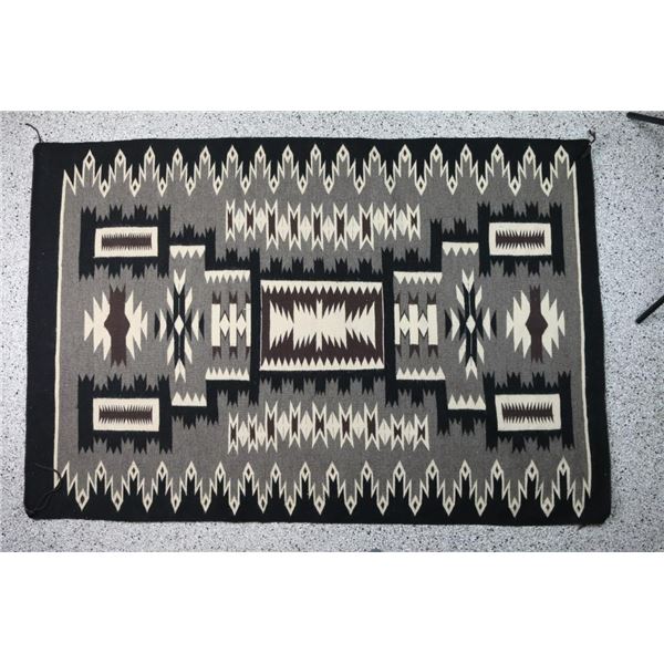 Two Gray Hills Storm Pattern Rug