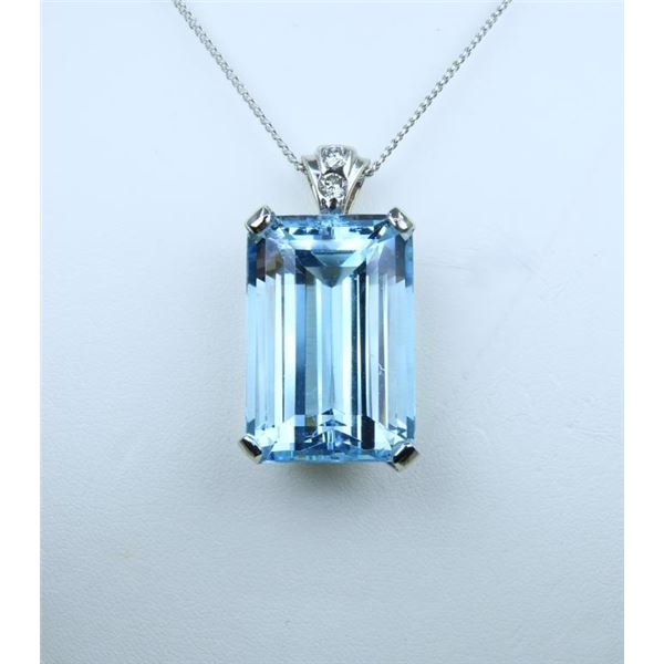 Spectacular Aquamarine & Diamond Pendant.