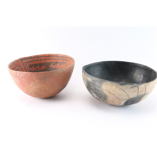 Lot of 2 Preshistoric Pots