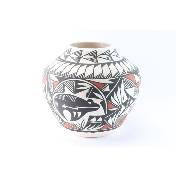 Large Acoma Pot
