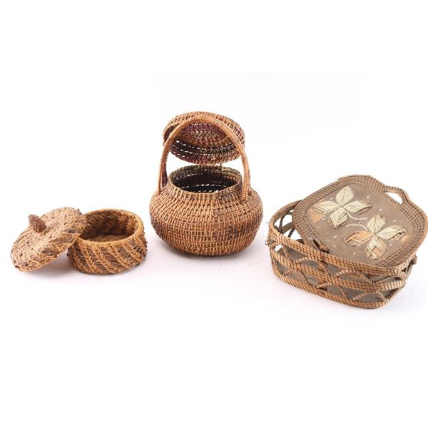 Lot of 3 Lidded Baskets.
