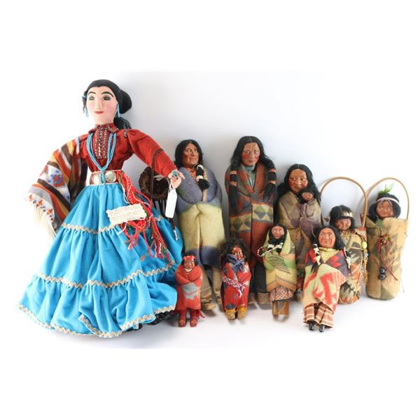 Lot of Indian Dolls