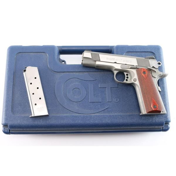 Colt Combat Commander .45 ACP SN: FC34064E