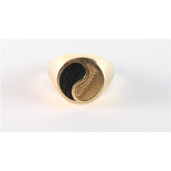 Vintage Yin & Yang 14k Ring.