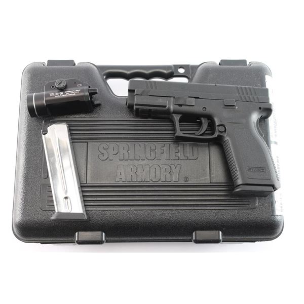 Springfield XD-40 .40 S&W #XD569901