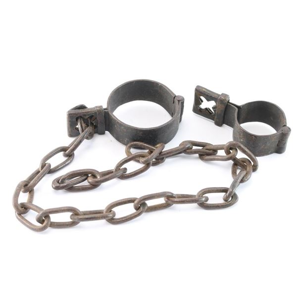 Kelly Family Shackles