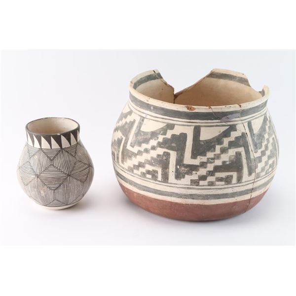 Two Acoma Geometric B&W Pots.