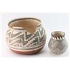Image 2 : Two Acoma Geometric B&W Pots.