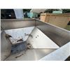 Image 5 : Stainless Steel Hopper 5' x 5' x 5'H