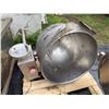 Image 5 : Cleveland Stainless Steel Kettle w/ Lid 30 Gallon Capacity 30" Dia, 24"H