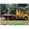 Image 5 : 1989 International Flatbed Truck w/ Knuckle Boom Crane (Starts & Runs - See Video)