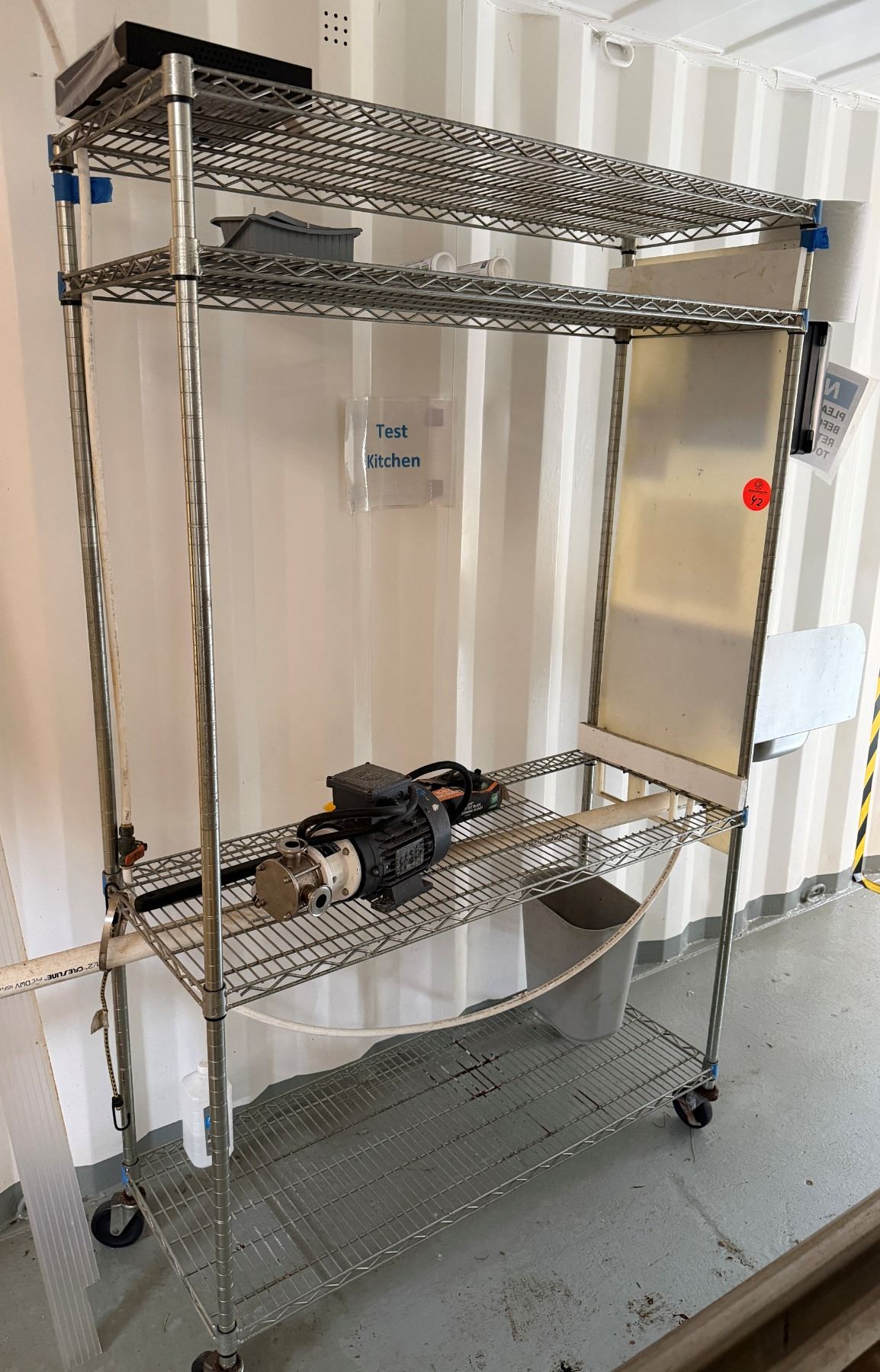 Mesh Rack 776 Metal Mesh Rolling 3-Tier Rack 48