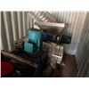 Image 11 : Zhengzhou Fusion Machinery Equipment Co 10" Screw Press & Shear Shredder
