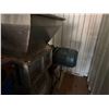 Image 16 : Zhengzhou Fusion Machinery Equipment Co 10" Screw Press & Shear Shredder