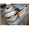 Image 4 : Pallet Misc Stainless Steel