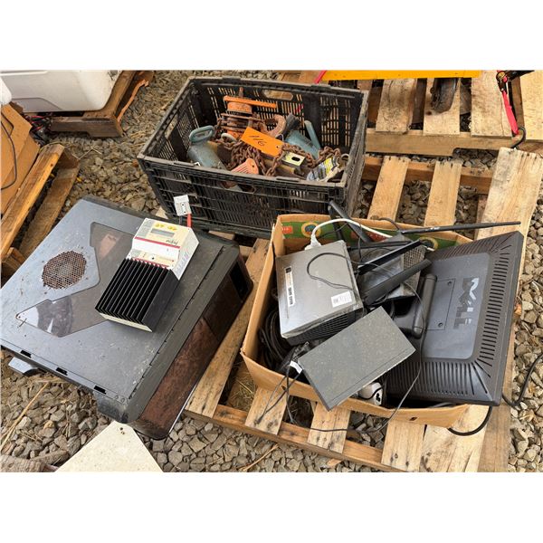 Pallet Misc Electronics, Hooks & Chains, etc