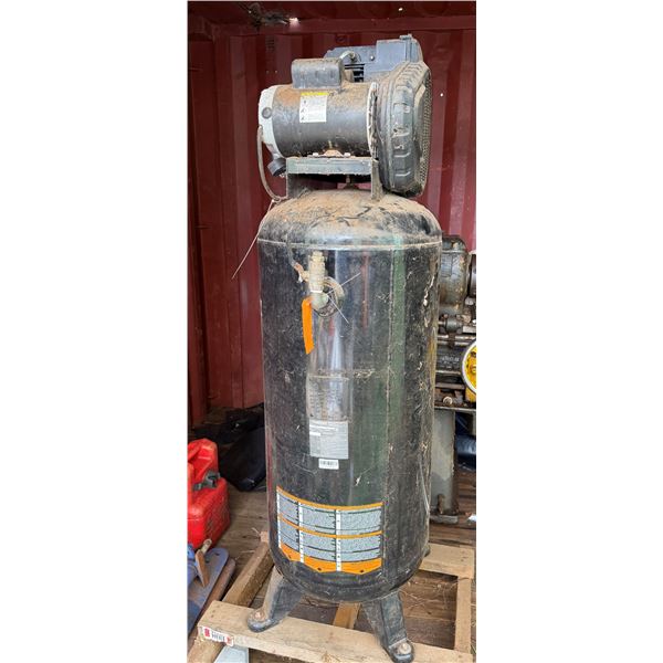 Husky C602H Air Compressor