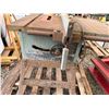 Image 2 : Delta 34-740 Table Saw