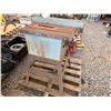 Image 3 : Delta 34-740 Table Saw