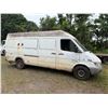 Image 4 : 2006 Mercedes Daimler Chrysler 2500 Sprinter Van, Lic. 002TYH (Starts & Runs - See Video)